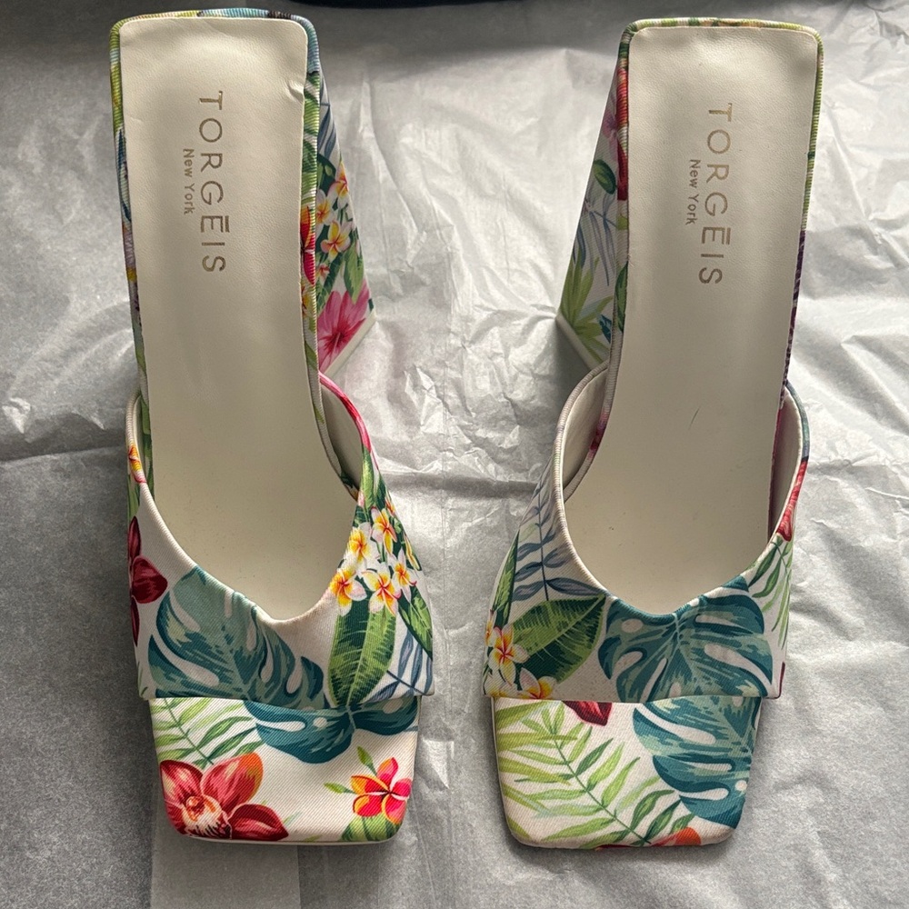 Torgeis Floral Square-Toe Block Heel Mules - White Multi Floral